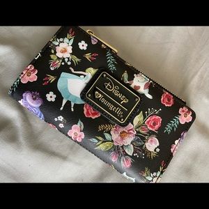 Disney Loungefly Alice trifold wallet